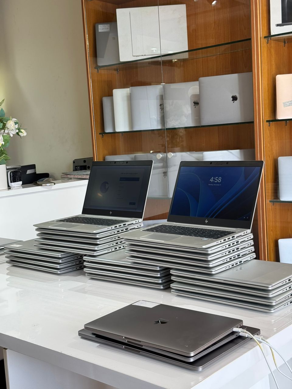 Get the HP EliteBook 840 G6