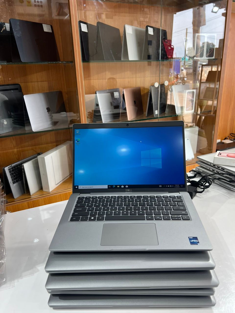 Dell Precision 3480 13th Gen / Core i7 / 16GB RAM / 512 SSD