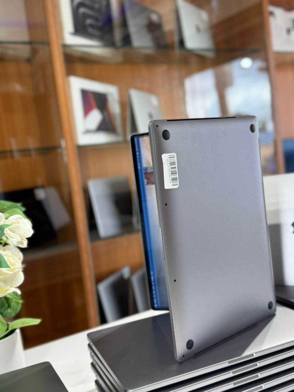 2019 Apple MacBook Pro – 16” | Intel Core i7 | 16GB or 32GB RAM | 512GB SSD | Touch Bar