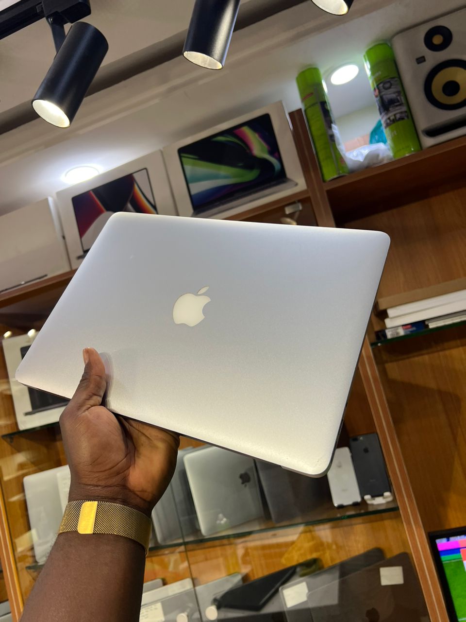 2014 MAcBook Air Price In Ghana