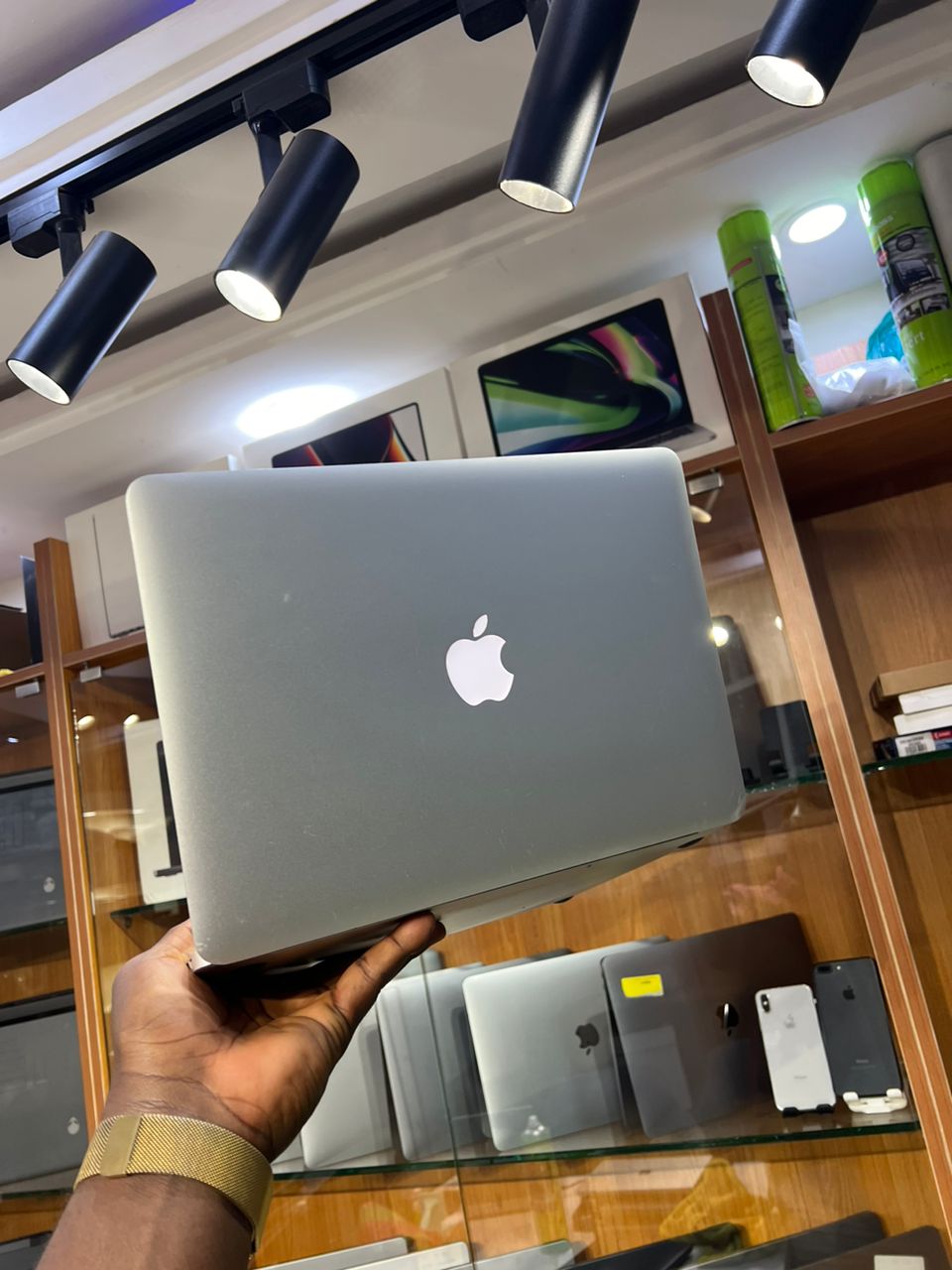 2014 MAcBook Air Price In Ghana