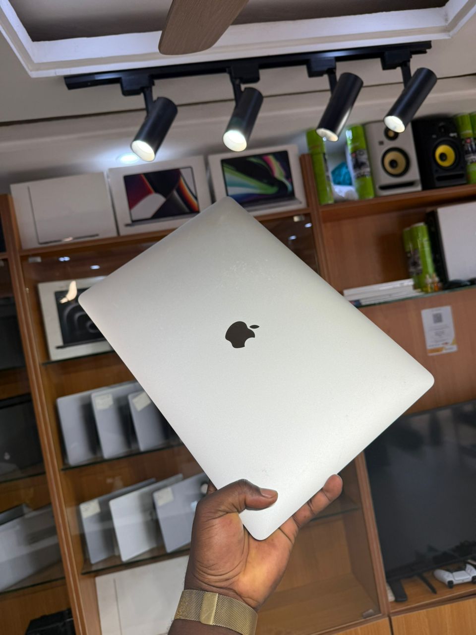 2017 Apple MacBook Pro Price In Ghana
