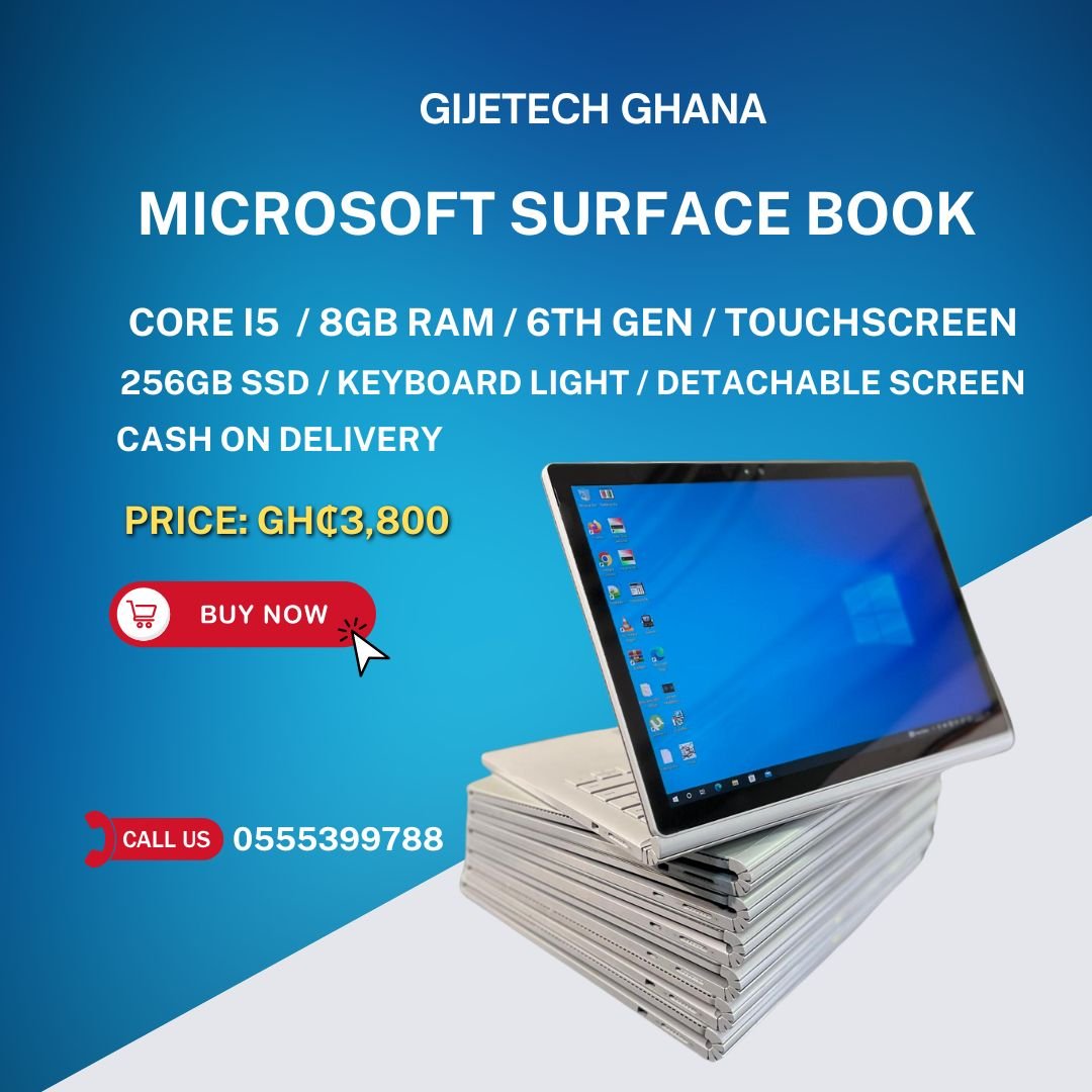 Microsoft Surface Book / 8GB RAM / 256 SSD / Touchscreen / Keyboard Light